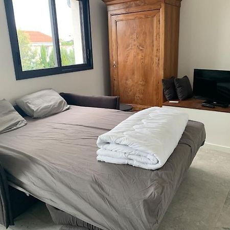 Maison Terrasse Proche Centre Ville Et Ile De Re La Rochelle  Kültér fotó