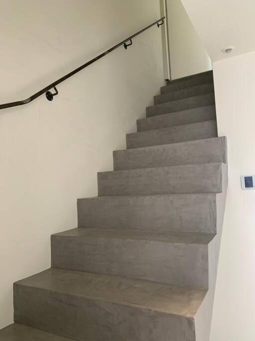 Maison Terrasse Proche Centre Ville Et Ile De Re La Rochelle  Kültér fotó