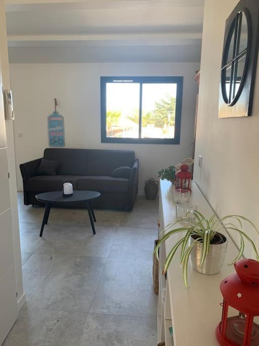 Maison Terrasse Proche Centre Ville Et Ile De Re La Rochelle  Kültér fotó